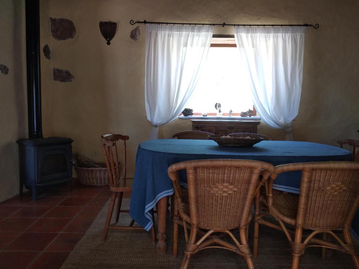 Villa El Perinque Femés Eksteriør bilde