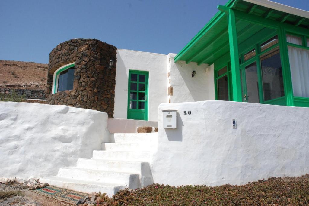 Villa El Perinque Femés Eksteriør bilde