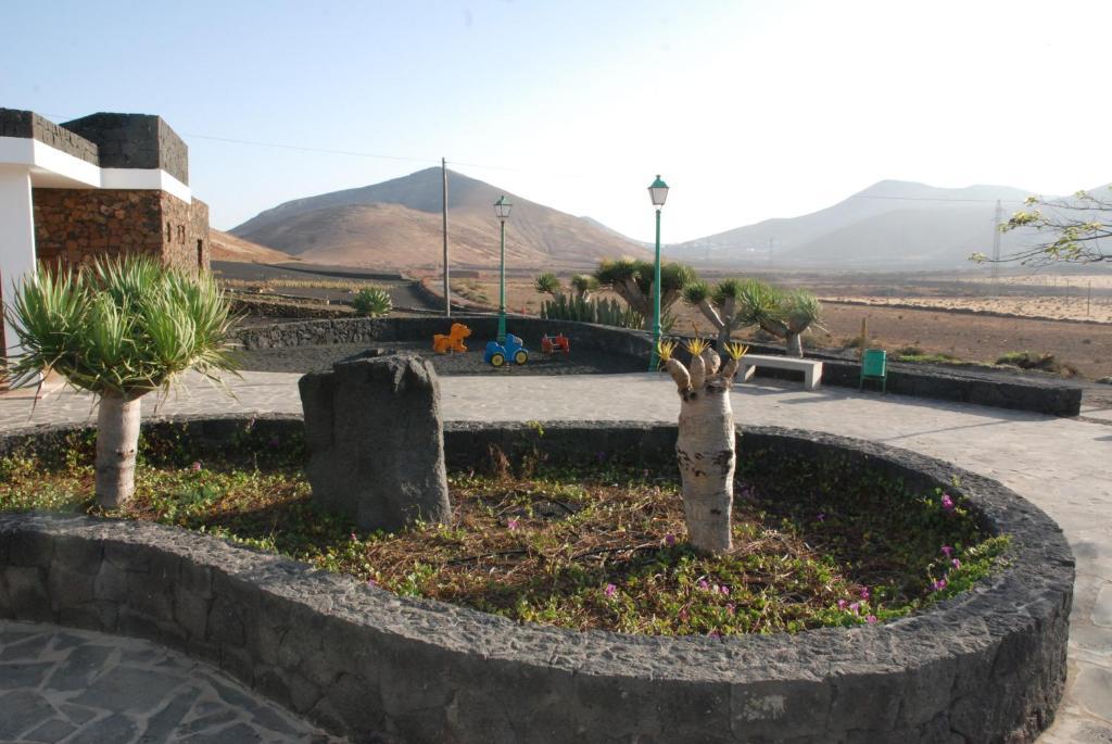 Villa El Perinque Femés Eksteriør bilde