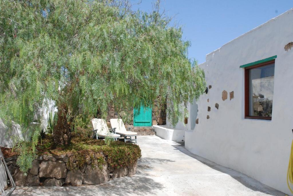 Villa El Perinque Femés Eksteriør bilde