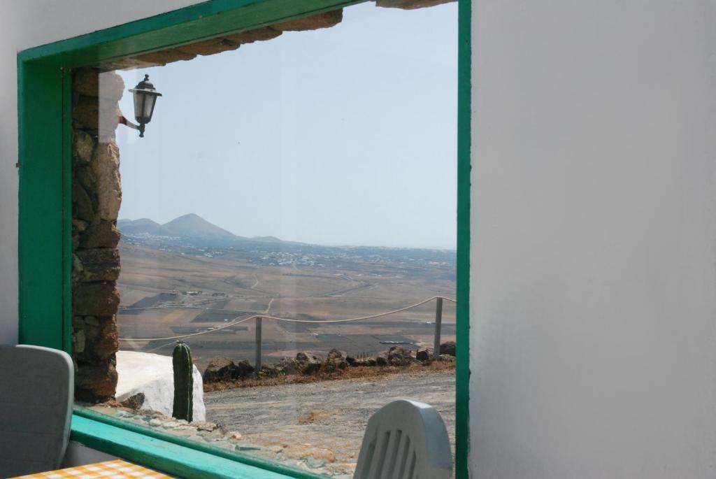 Villa El Perinque Femés Eksteriør bilde